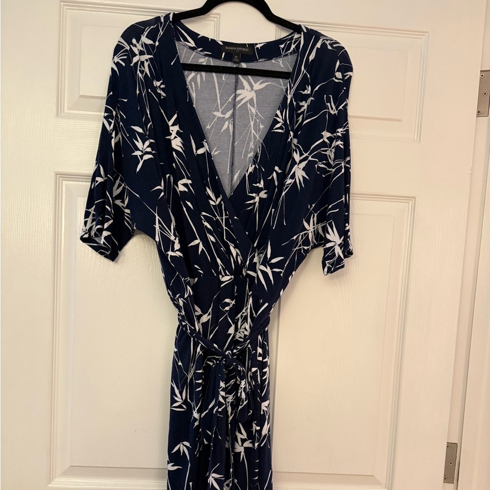 Banana Republic Navy and White Midi Dress